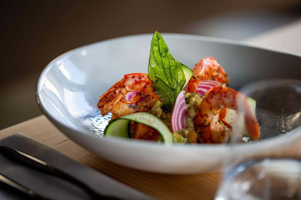 Hotel Restaurant Le Monetier Экстерьер фото