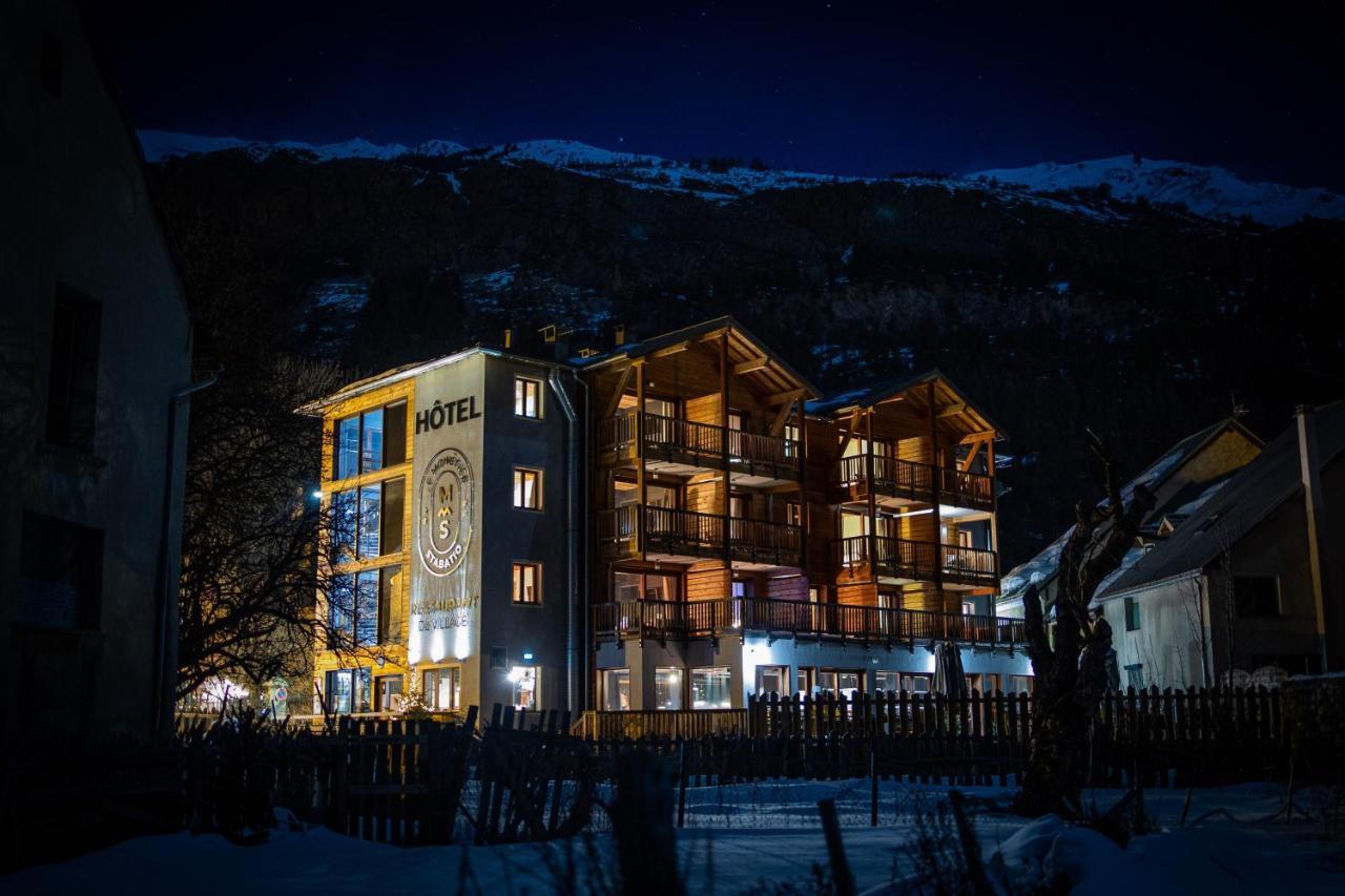 Hotel Restaurant Le Monetier Экстерьер фото